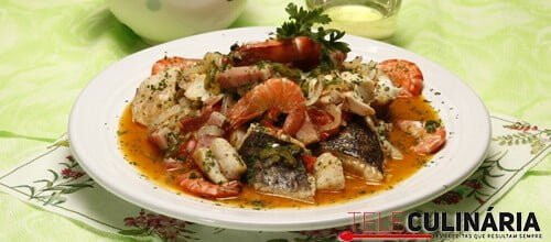 Cataplana de peixe e marisco