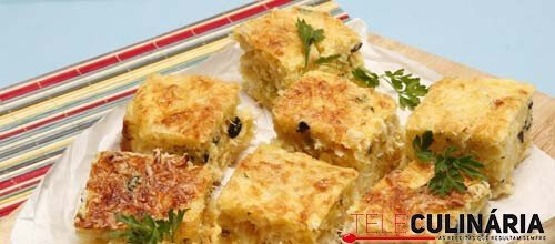 Pão de milho com bacalhau e cebolinhas verdes