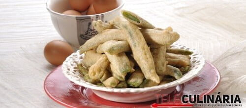 Pataniscas de feijão-verde