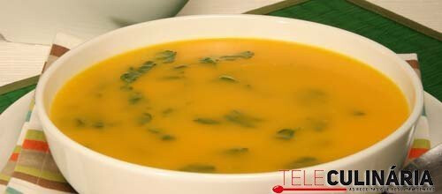 Creme de cenoura com agriões