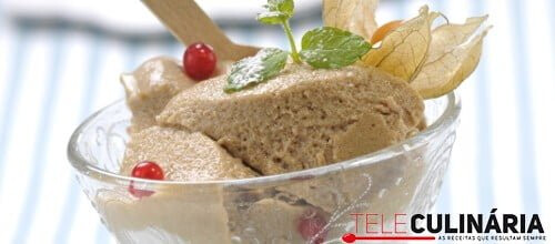 Bavaroise de caramelo e café