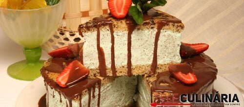 Bolo semifrio de menta