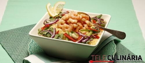 Cuscuz com camarão picante