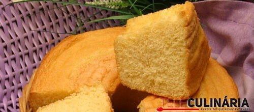 Pão-de-ló de água com raspa de limão