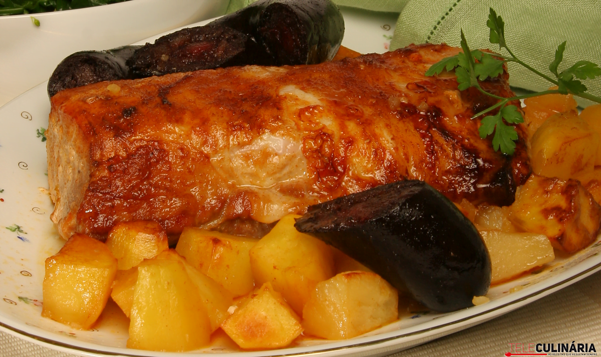 Lombo assado com morcela