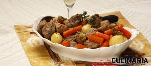 Carne de porco preto com Vinho do Porto branco