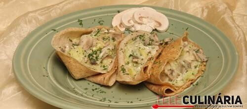 Crepes de cerveja com cogumelos