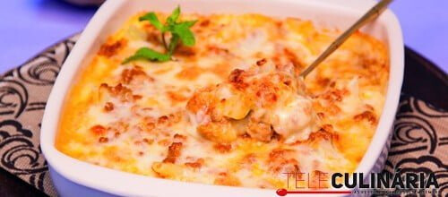 Gratinado de couve-flor com carne picada