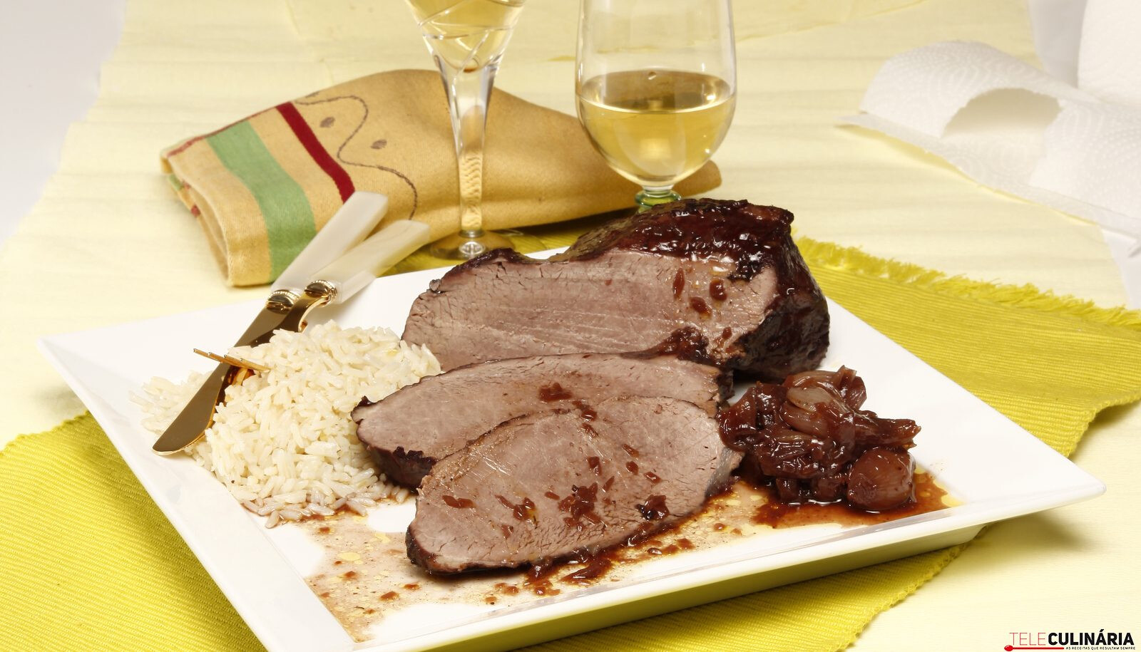 Carne de vaca com chalotas e vinho do Porto