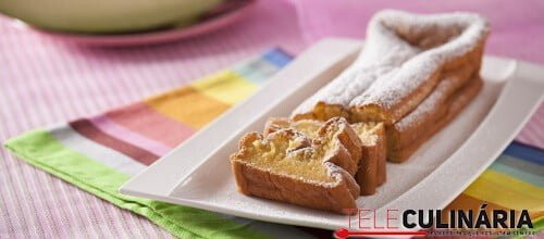 Bolo caseiro de melão