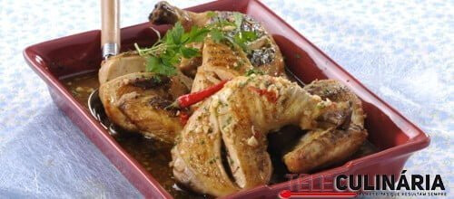 Frango no forno com molho picante