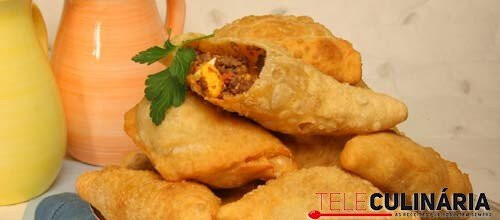 Pastéis de carne