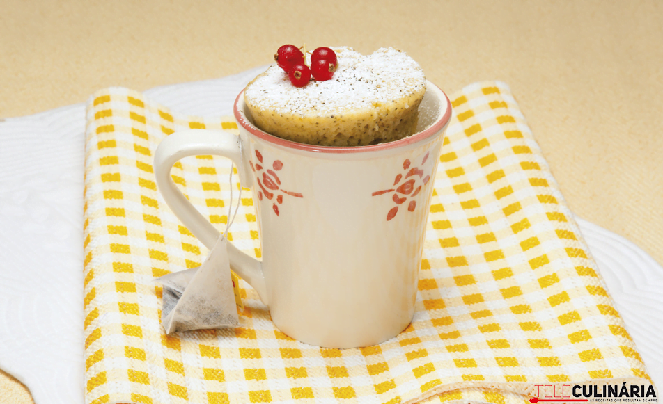 Bolo de chá verde na caneca