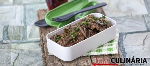 Iscas de fígado de vitela