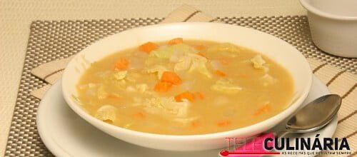 Sopa de grão com nabo e hortelã