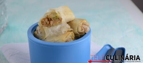 Almofadas de alheira com maçã