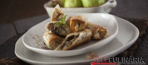 Rolinhos de pêra e castanhas