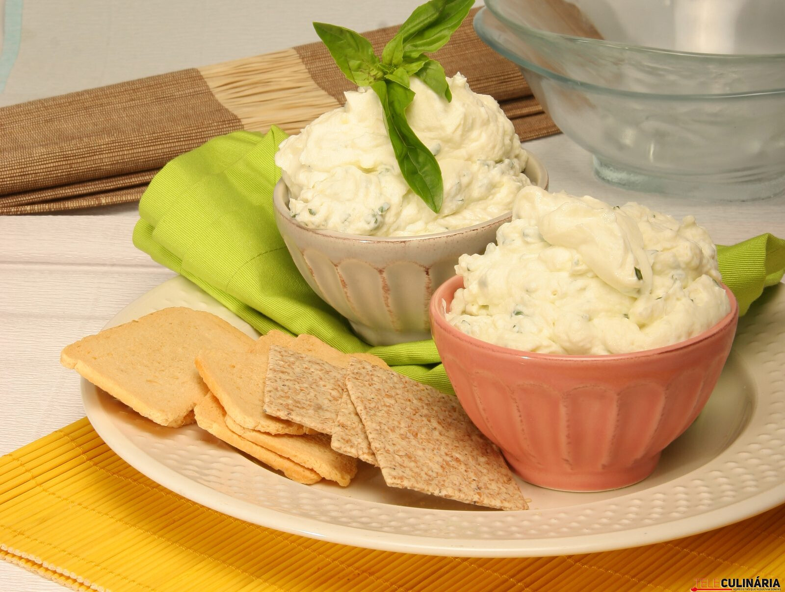 Patê de queijo ricotta