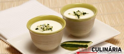 Creme frio de pepino com iogurte