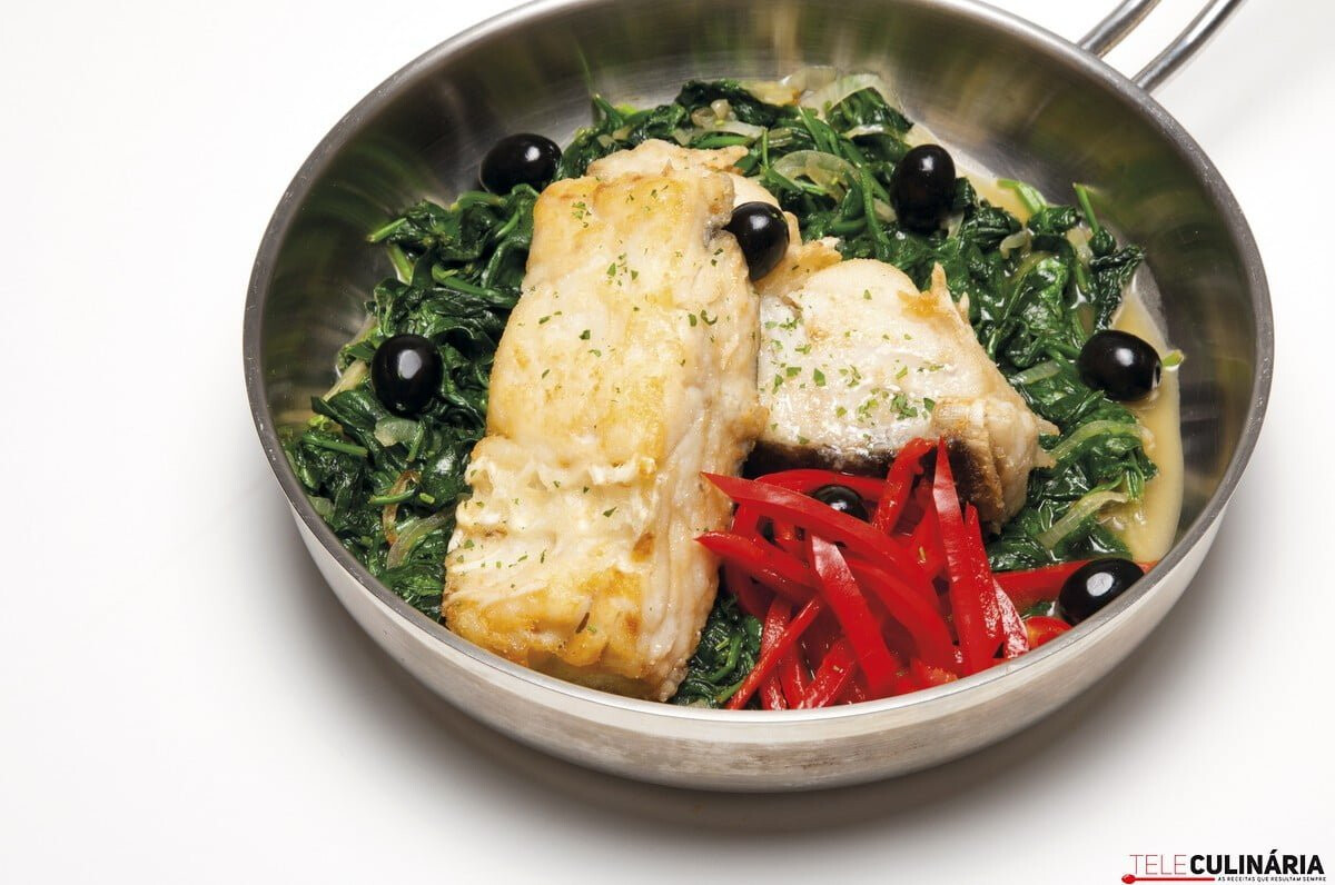 Bacalhau com espinafres