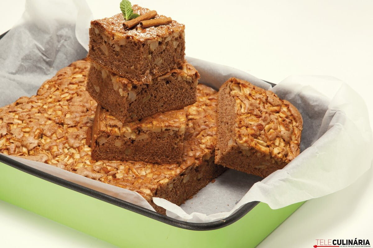 Cubos de maçã e canela