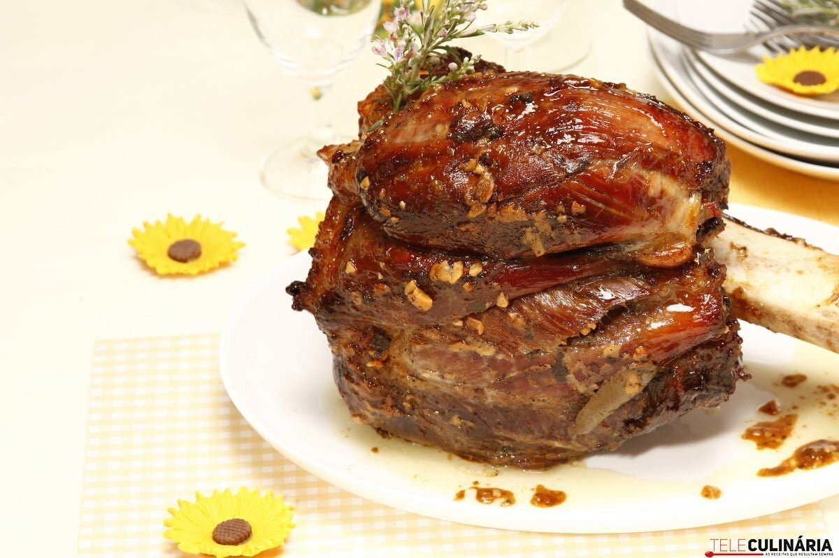 Joelho de novilho com alecrim