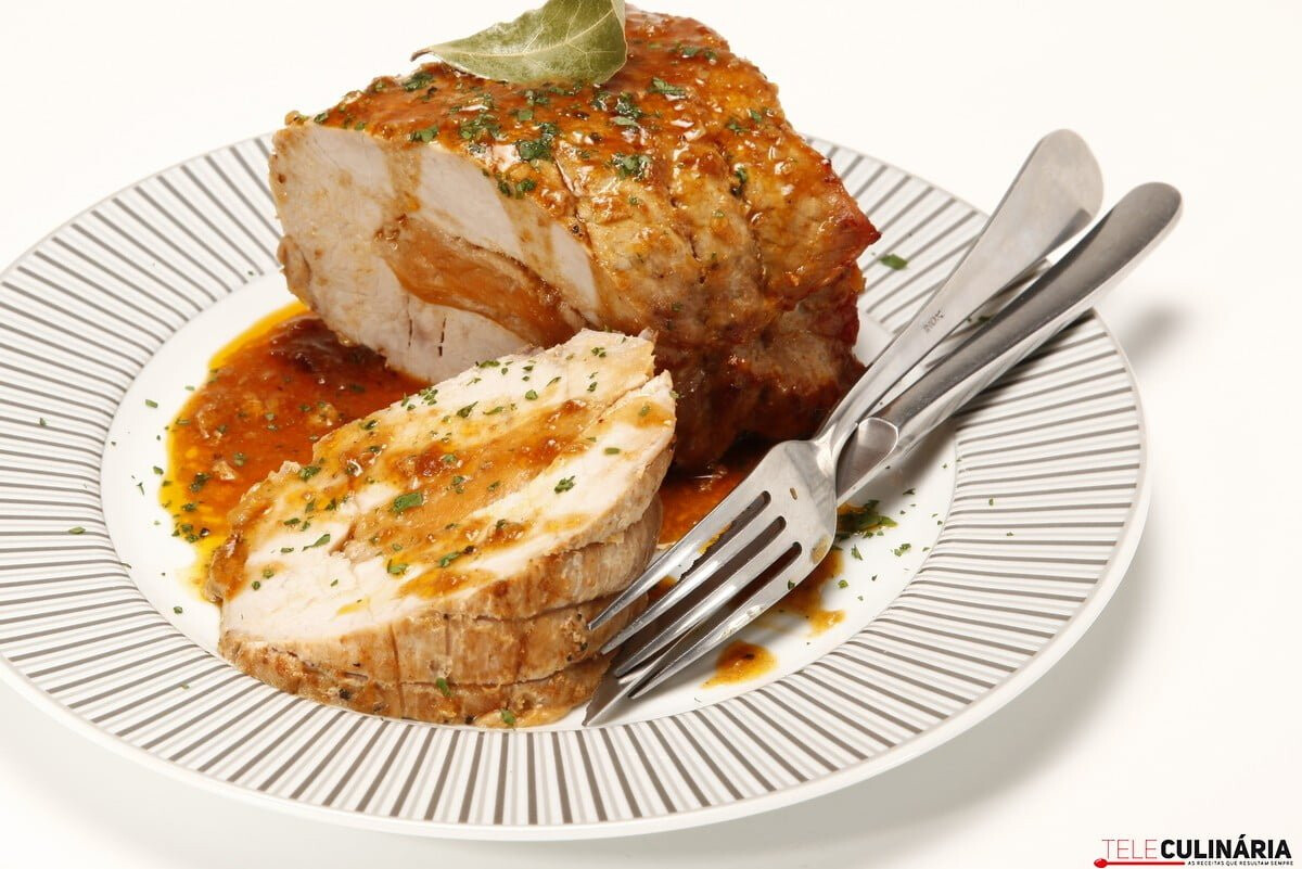 Lombo de porco recheado com farinheira