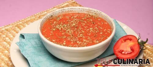 Creme frio de tomate e orégãos
