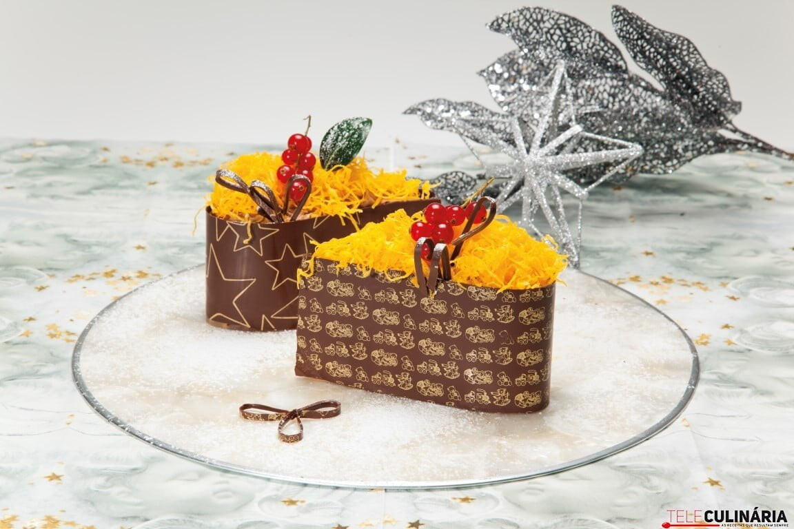 Delícia de chocolate com ovos