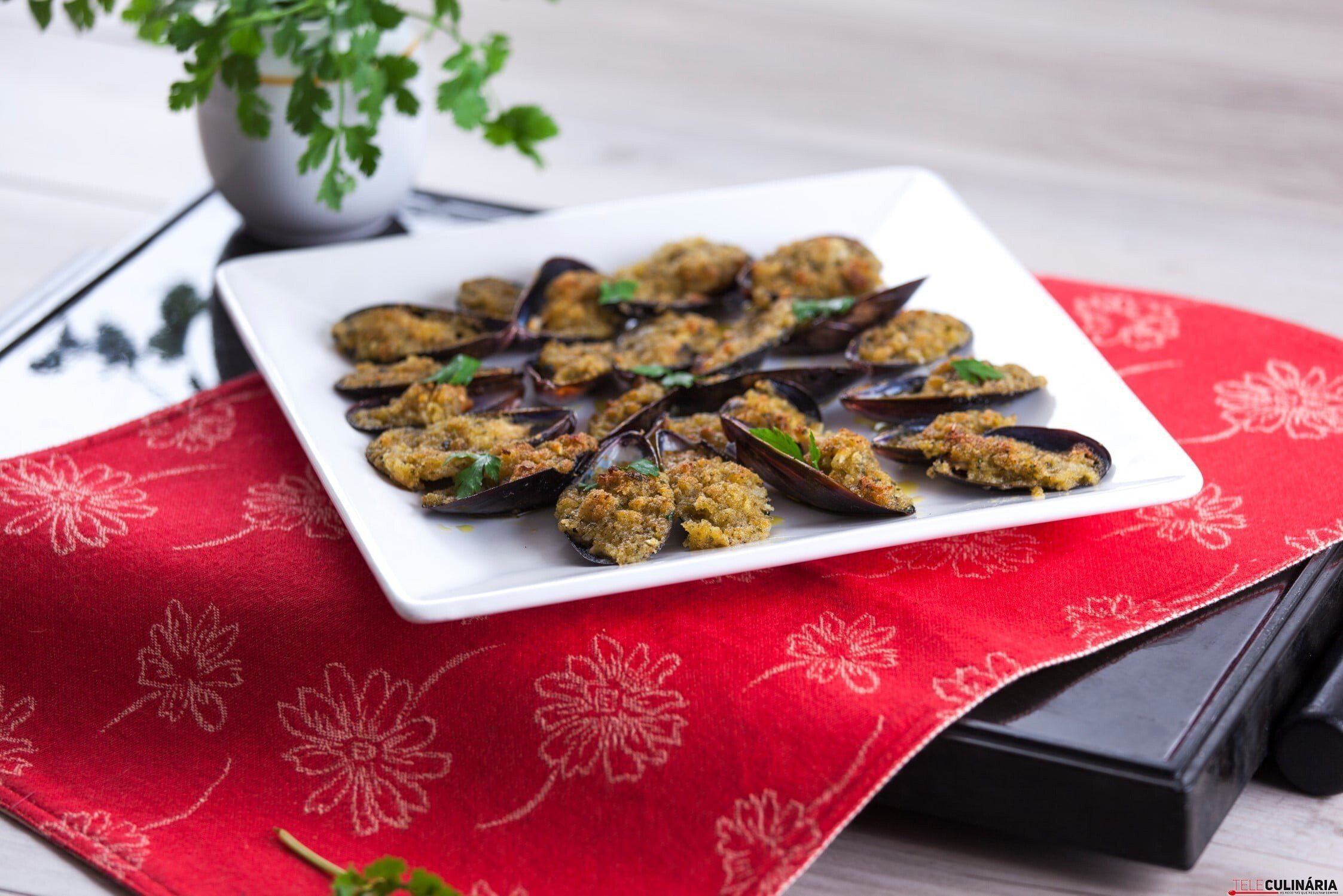 Mexilhões au gratin