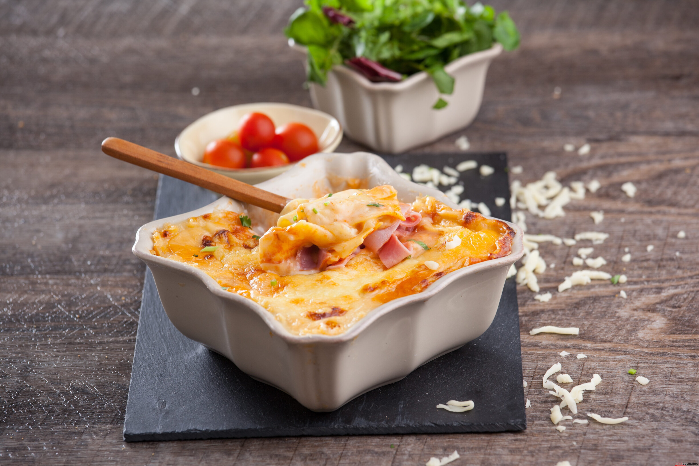 Lasanha com fiambre e queijo (robot de cozinha)