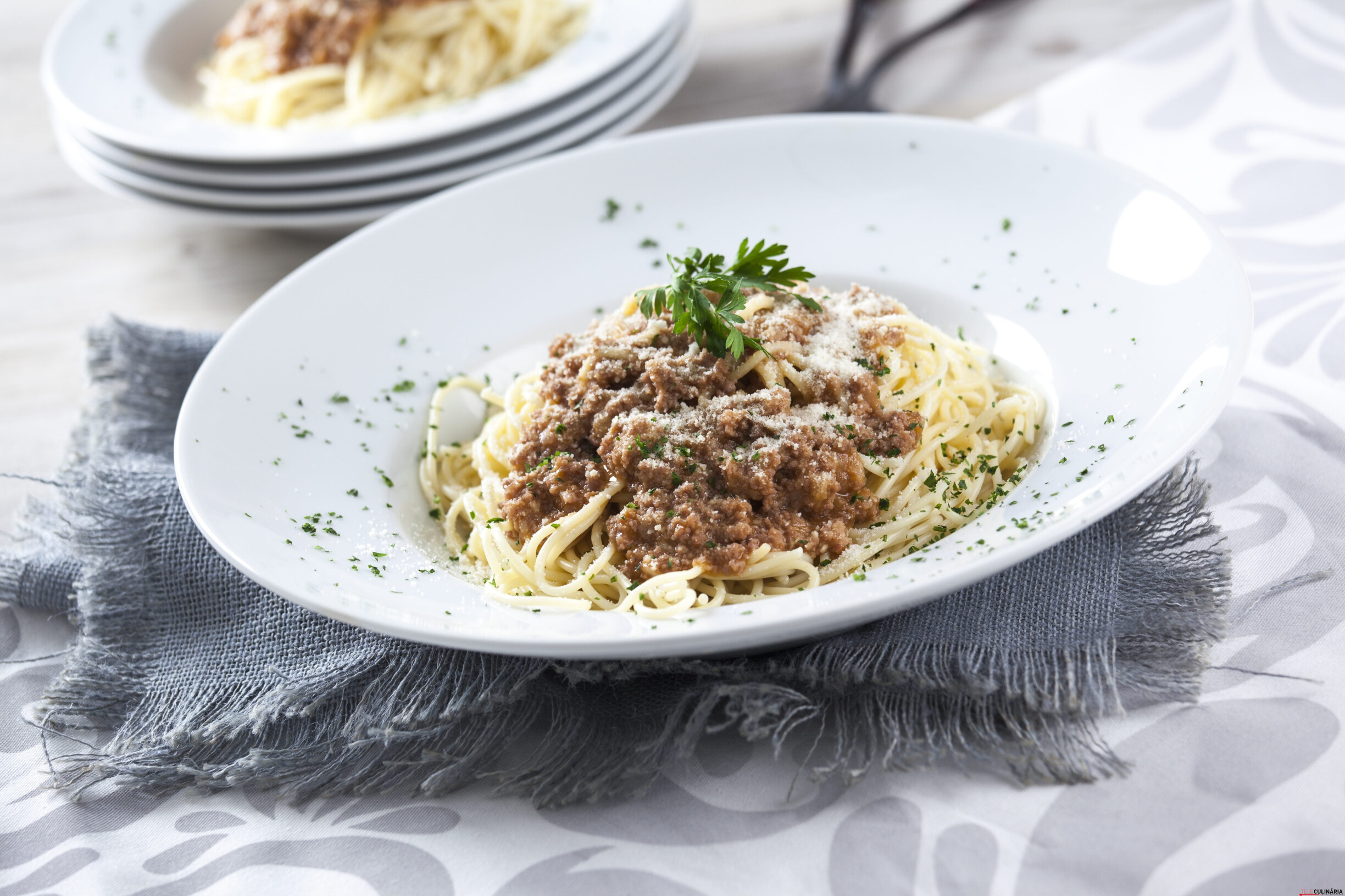 Esparguete à bolonhesa receita adaptada para robot de cozinha