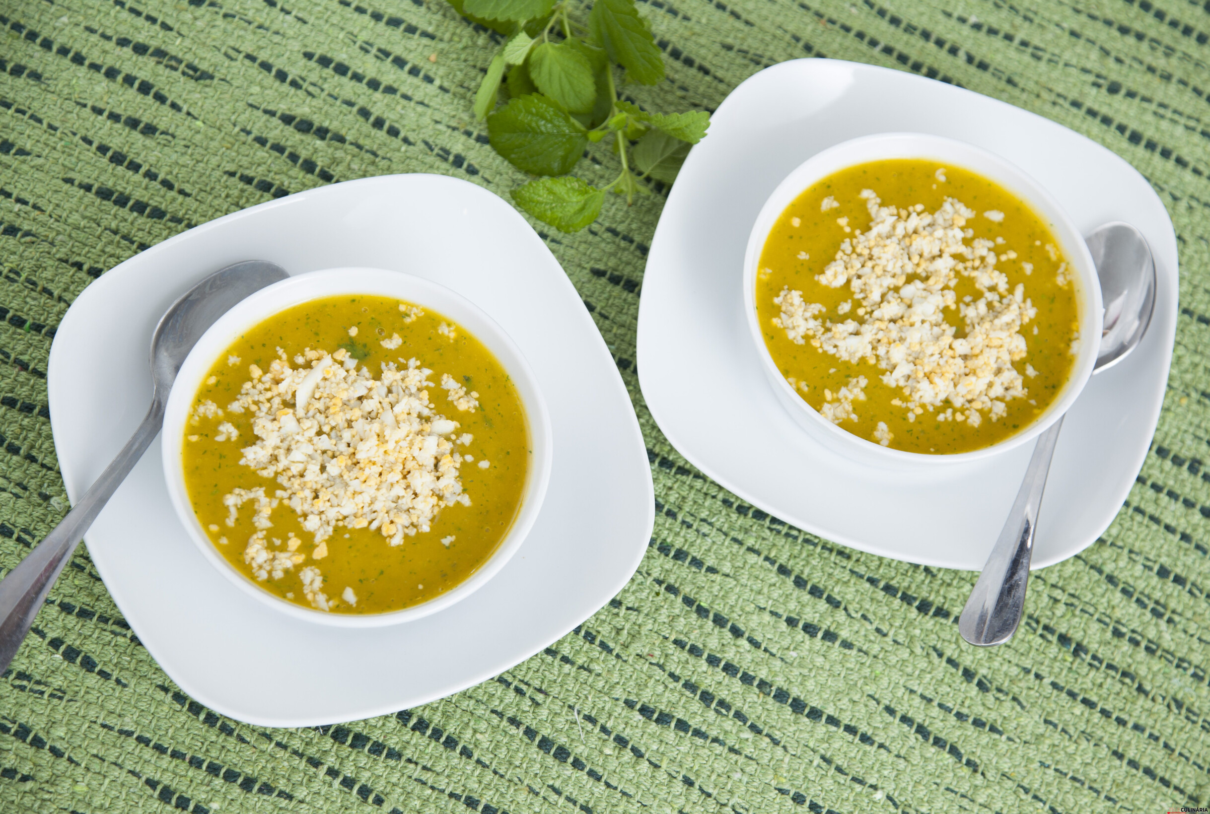 Receita de creme de cenoura com ovos picados (para robot)