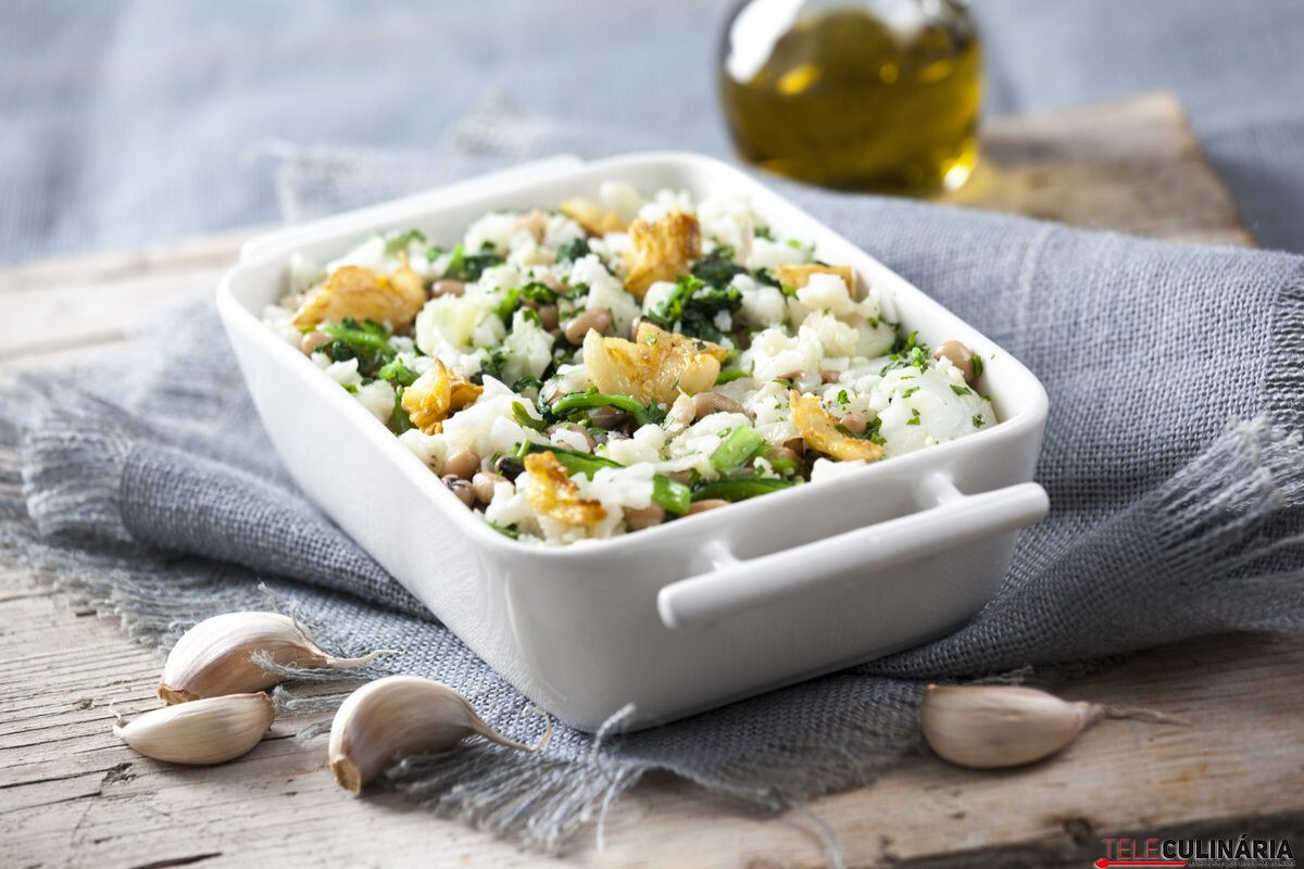 Migas de bacalhau e couve-flor