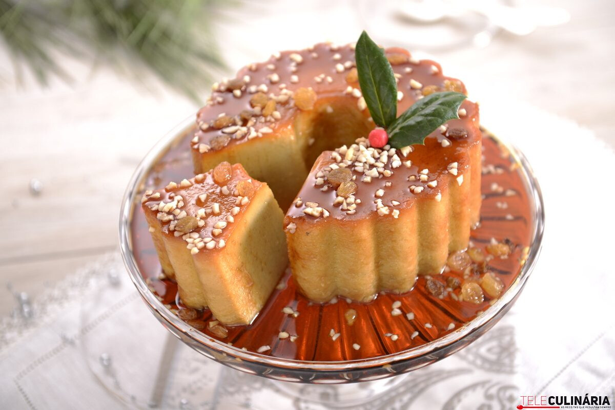 Pudim de batata-doce com frutos secos (robot de cozinha)