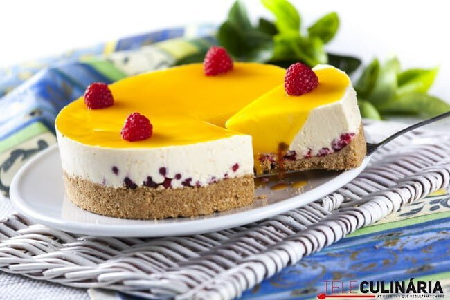 Tarte de manga com framboesas