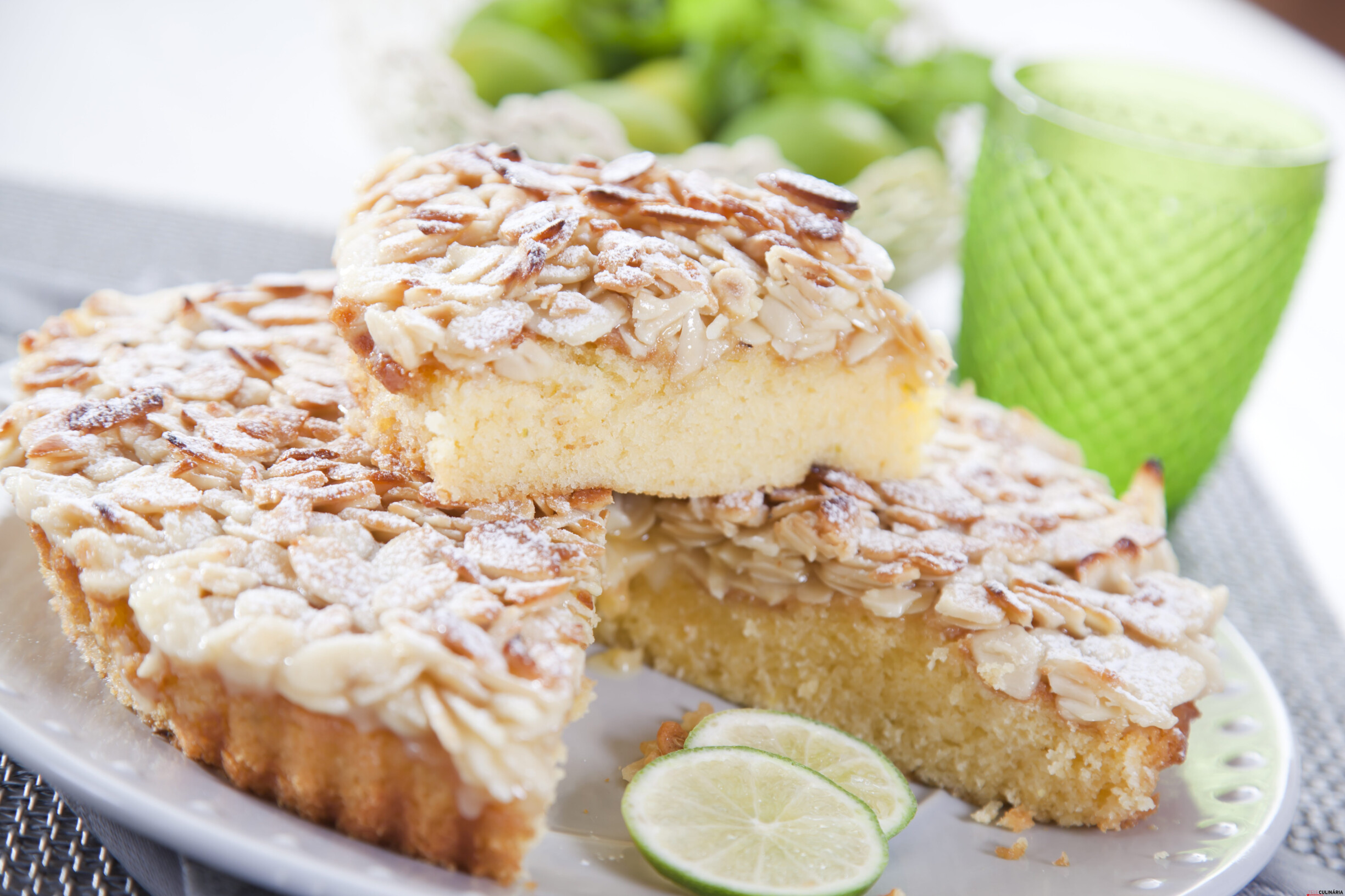Receita de tarte de amêndoa com aroma a lima