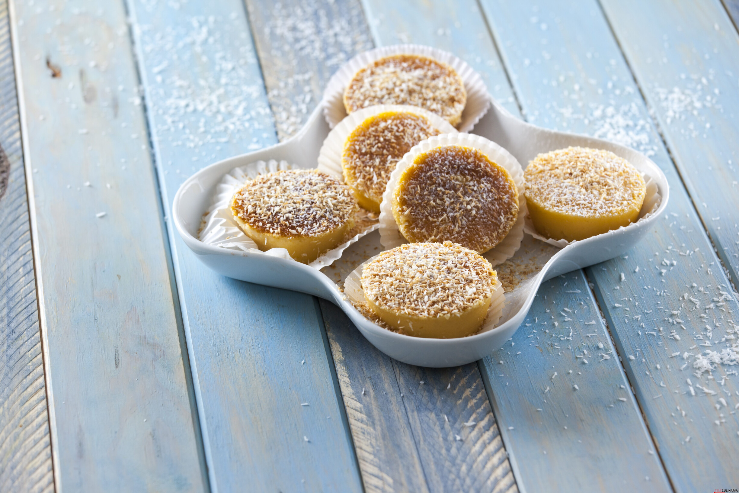 Queijadas de coco (robot de cozinha)