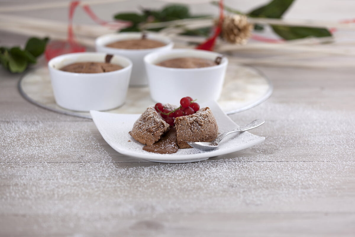 Tacinhas de chocolate húmido