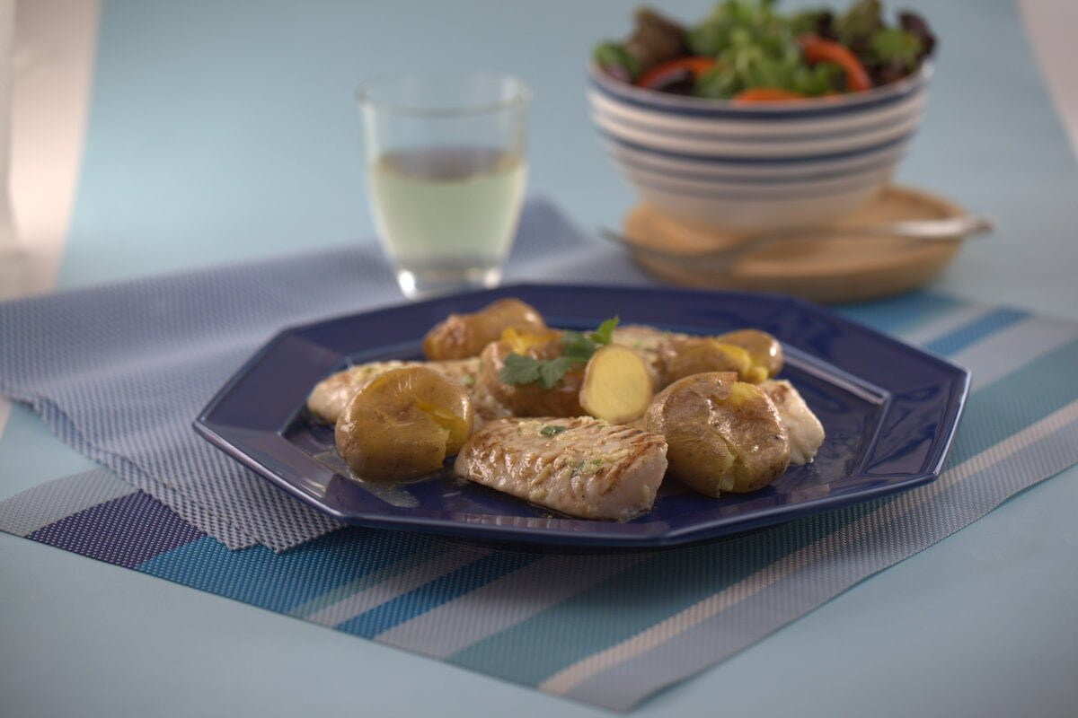 Tranches de maruca com gengibre e coentros