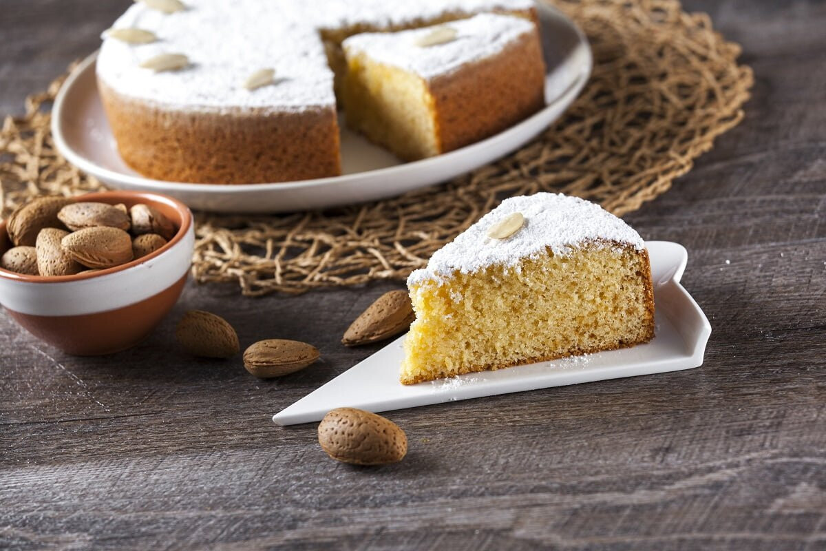 Bolo de amêndoa real (robot de cozinha)