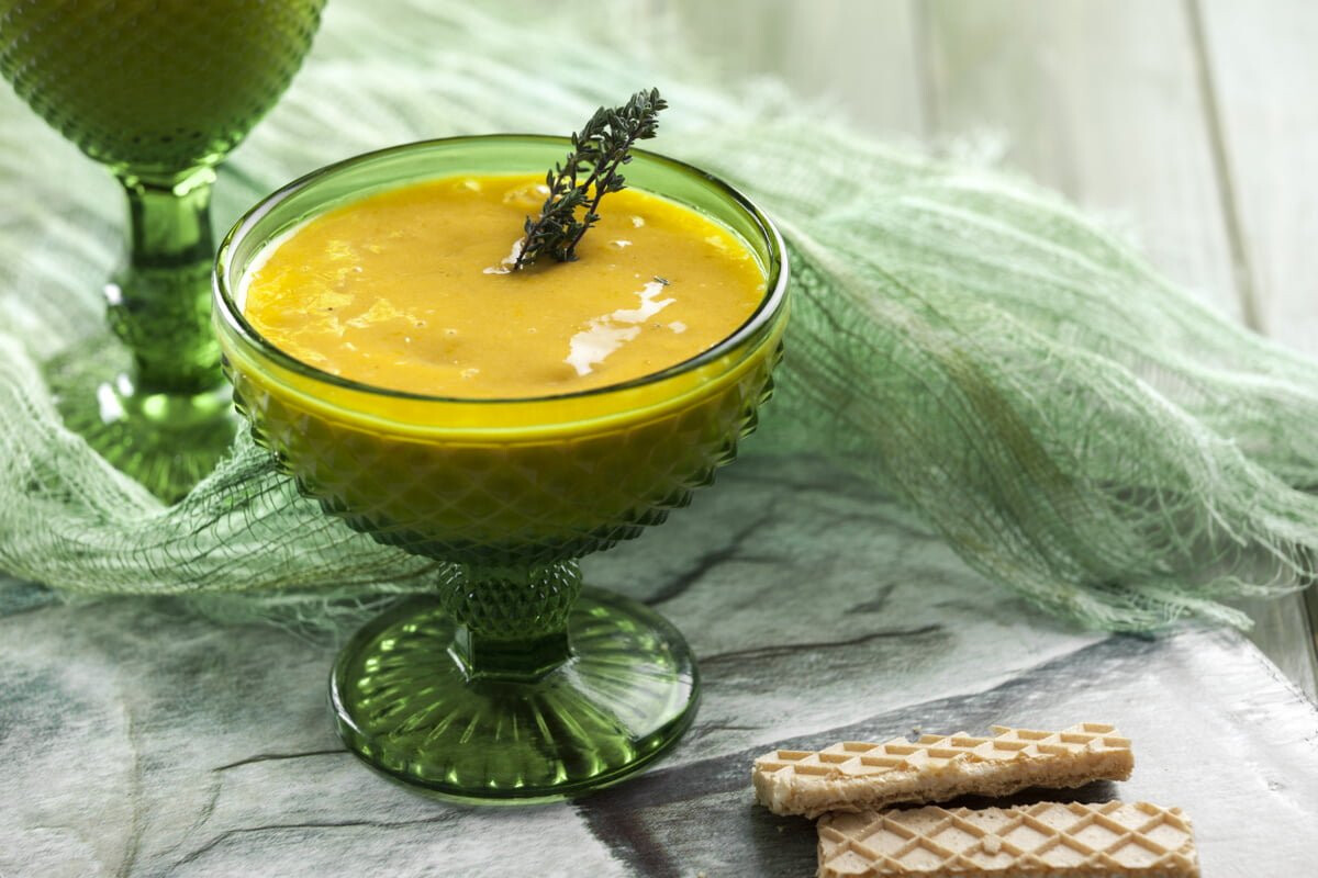 Creme de manga e tomilho