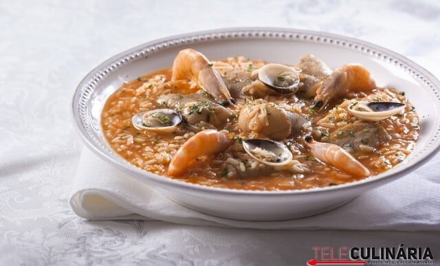 Arroz de tamboril com mariscos