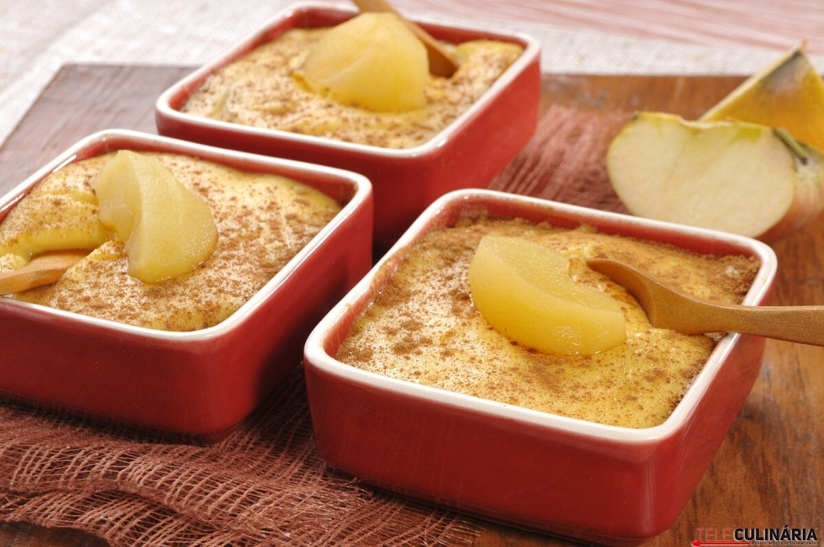 Delícia de maçã com vinho do porto