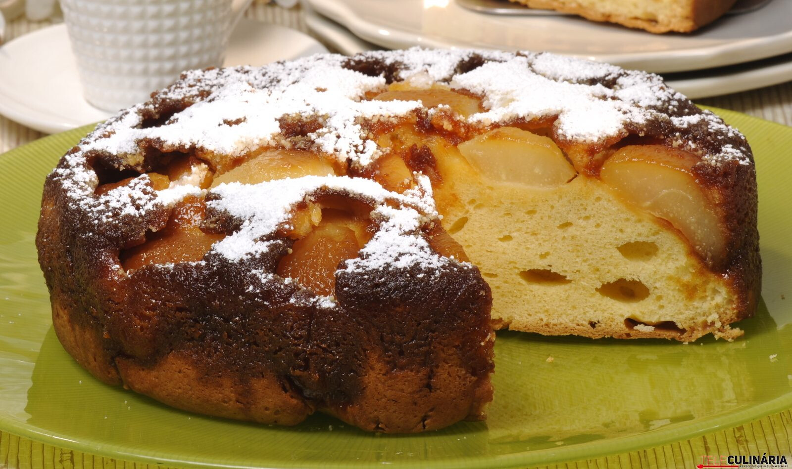 Bolo de pêras (robot de cozinha)