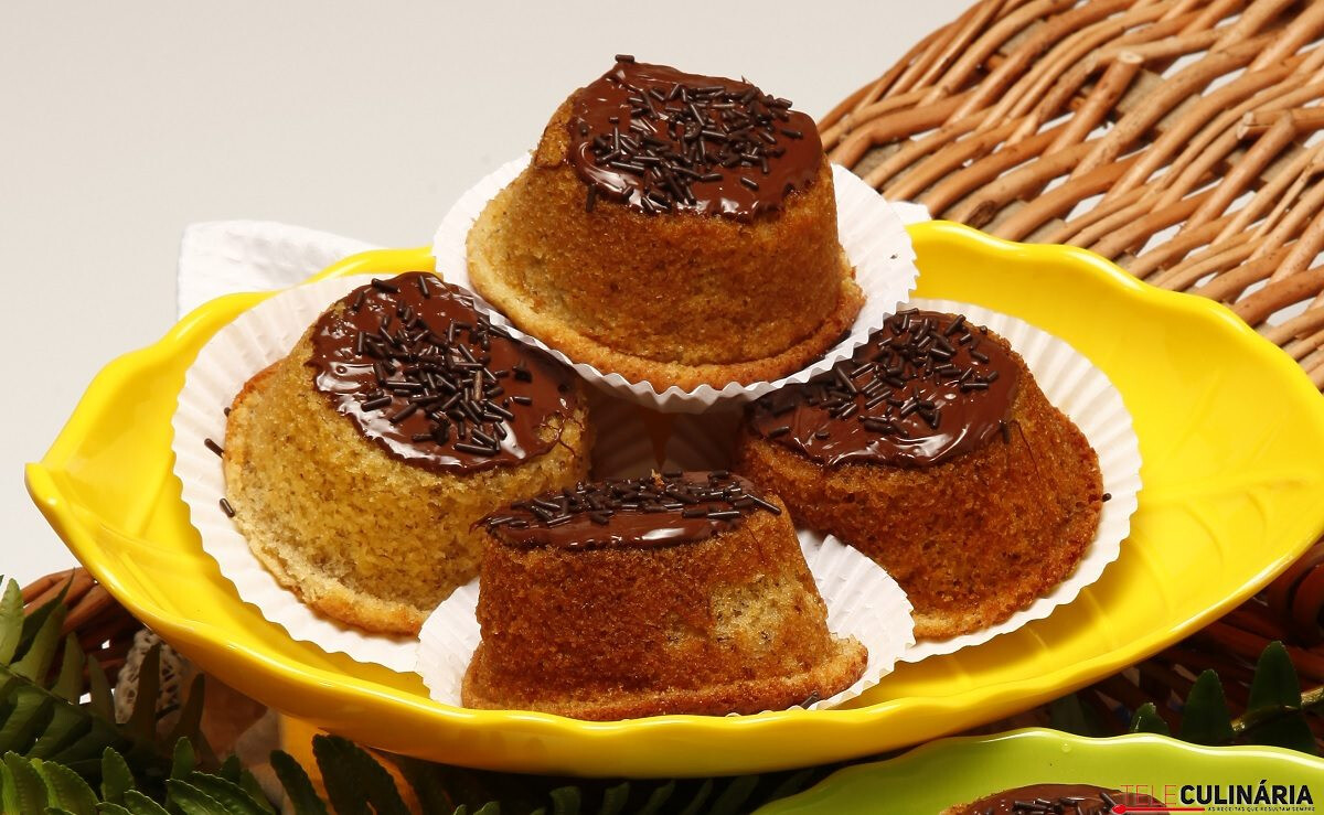 Queques de banana e chocolate