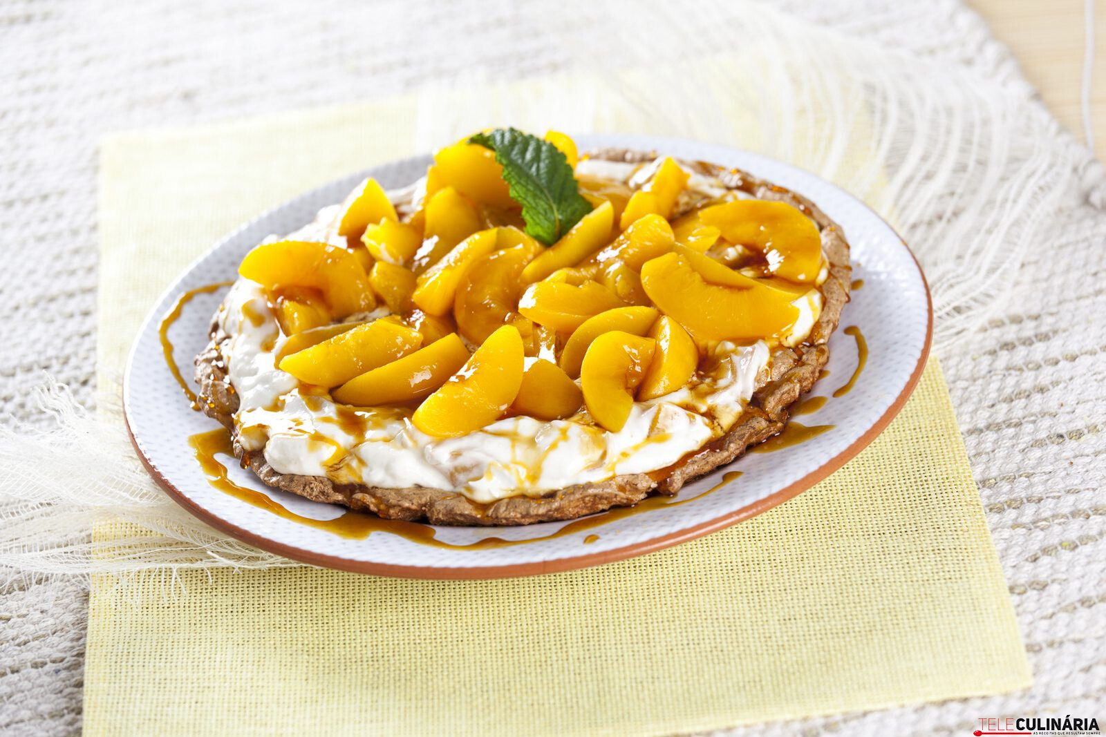 Tarte de pêssego e coco