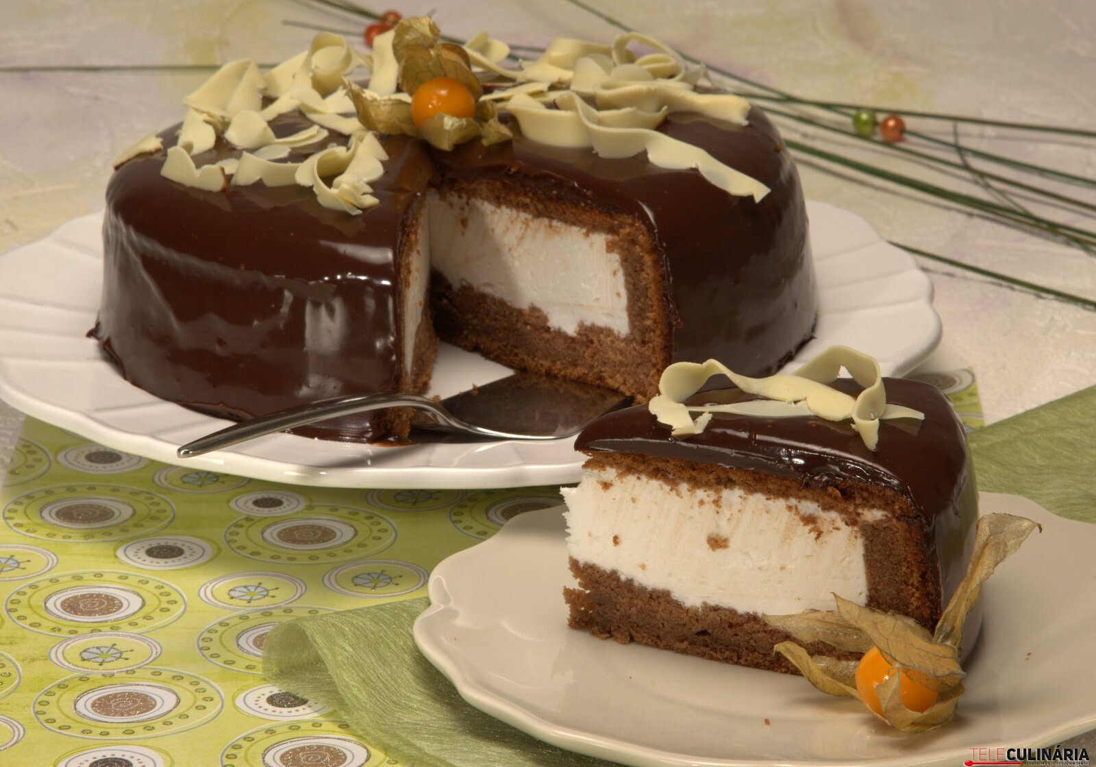 Bolo de chocolate cremoso