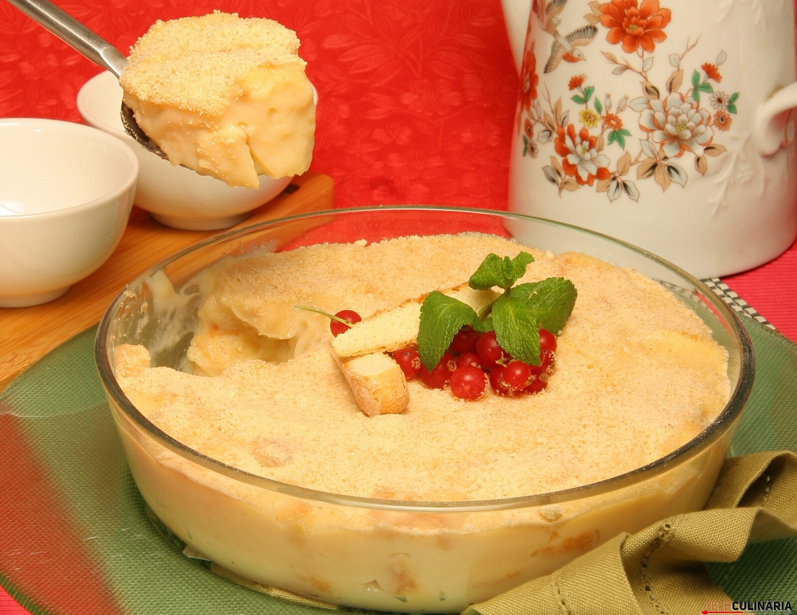 Delícia de baunilha com palitos de champanhe