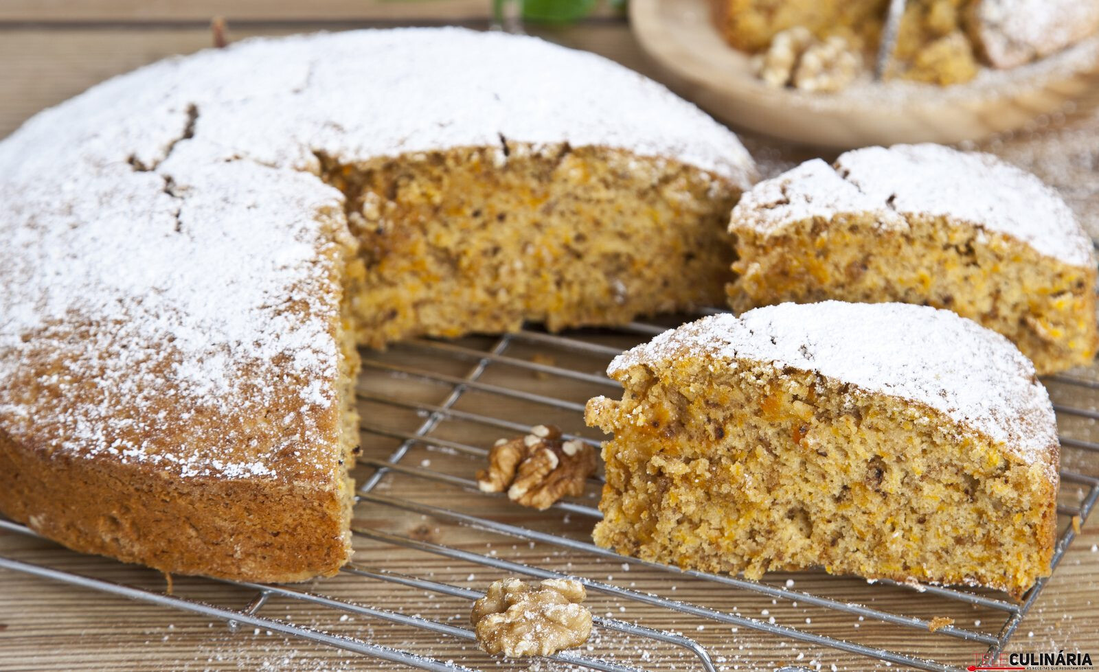 Bolo de abóbora e nozes